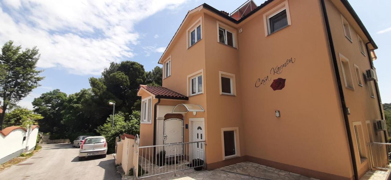 Apartments Casa Karmen *